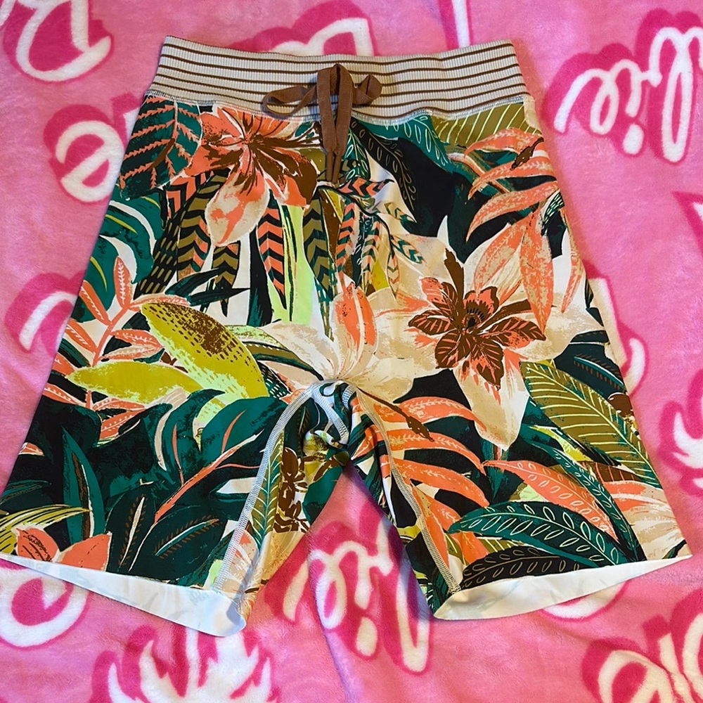 Tropical Floral biker shorts